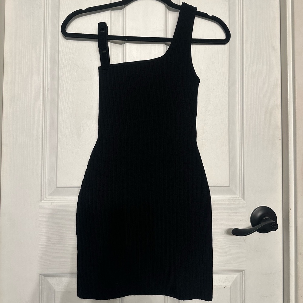 Babaton One-Shoulder Black Sculpt Knit Dress